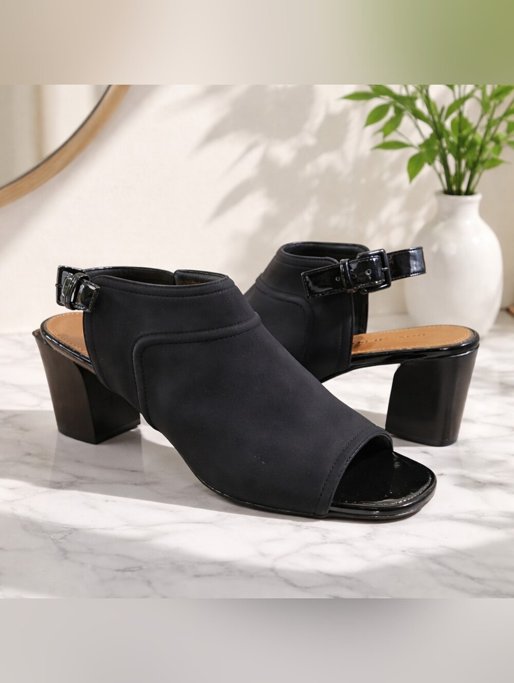 Donald Pliner SZ 9.5 Black Open Toe Sling Back 3" Heel Sandal Shoe